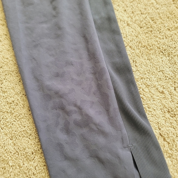 Athleta Brooklyn Textured Ankle Pants 0 - Picture 3 of 10